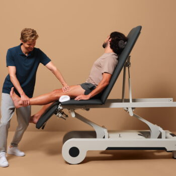 Naggura_NRUN_fisioterapia silla vertical